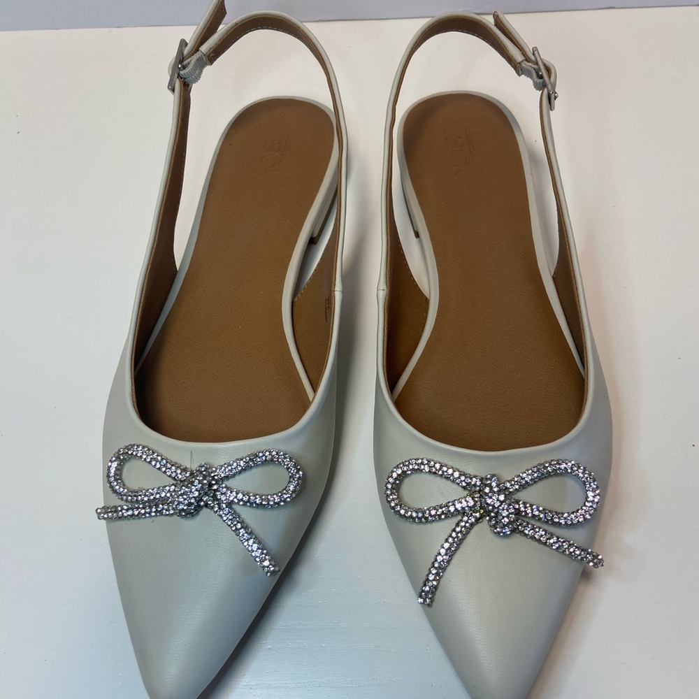Sophisticated White and Silver Slingback Flats with Bow